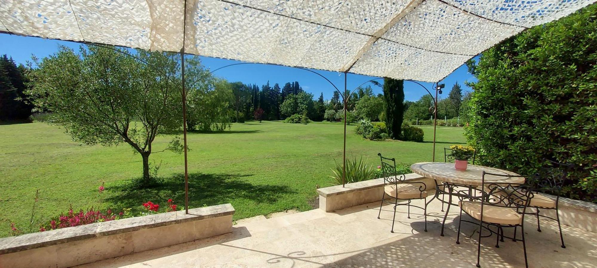 La Bastide Des Amouriers Caumont-sur-Durance Eksteriør bilde