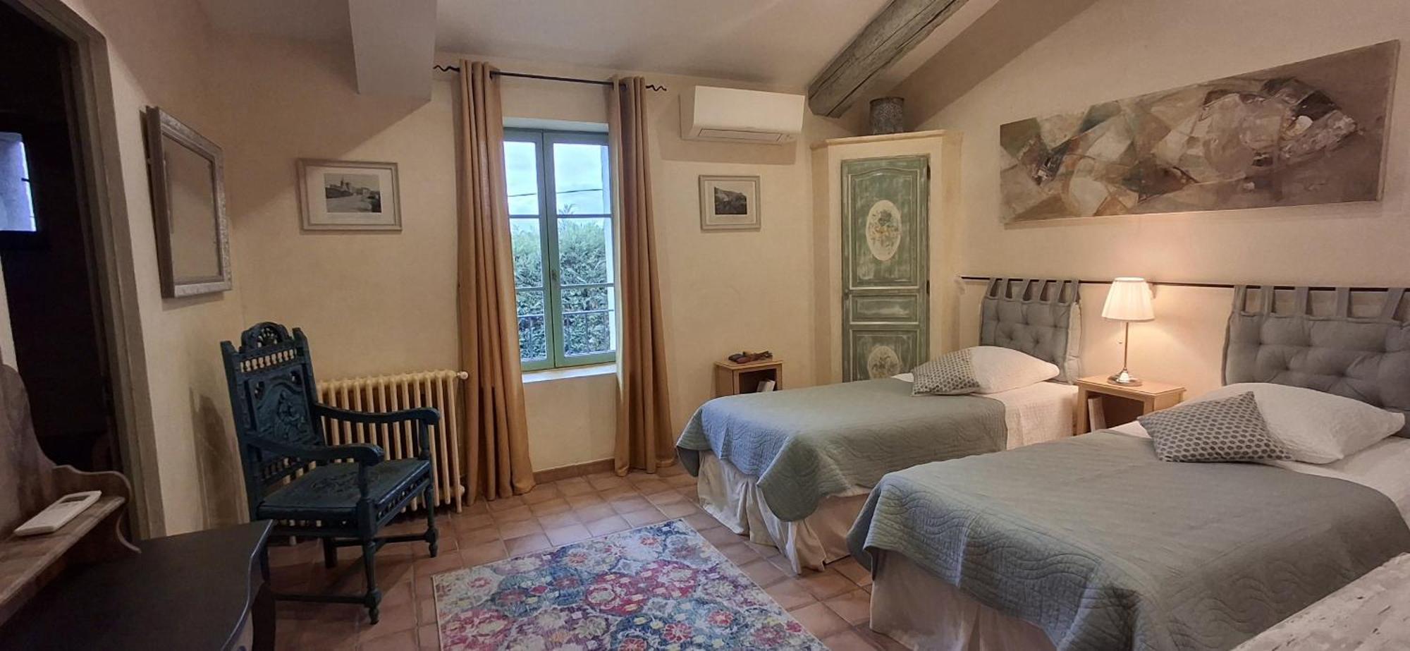 La Bastide Des Amouriers Caumont-sur-Durance Eksteriør bilde