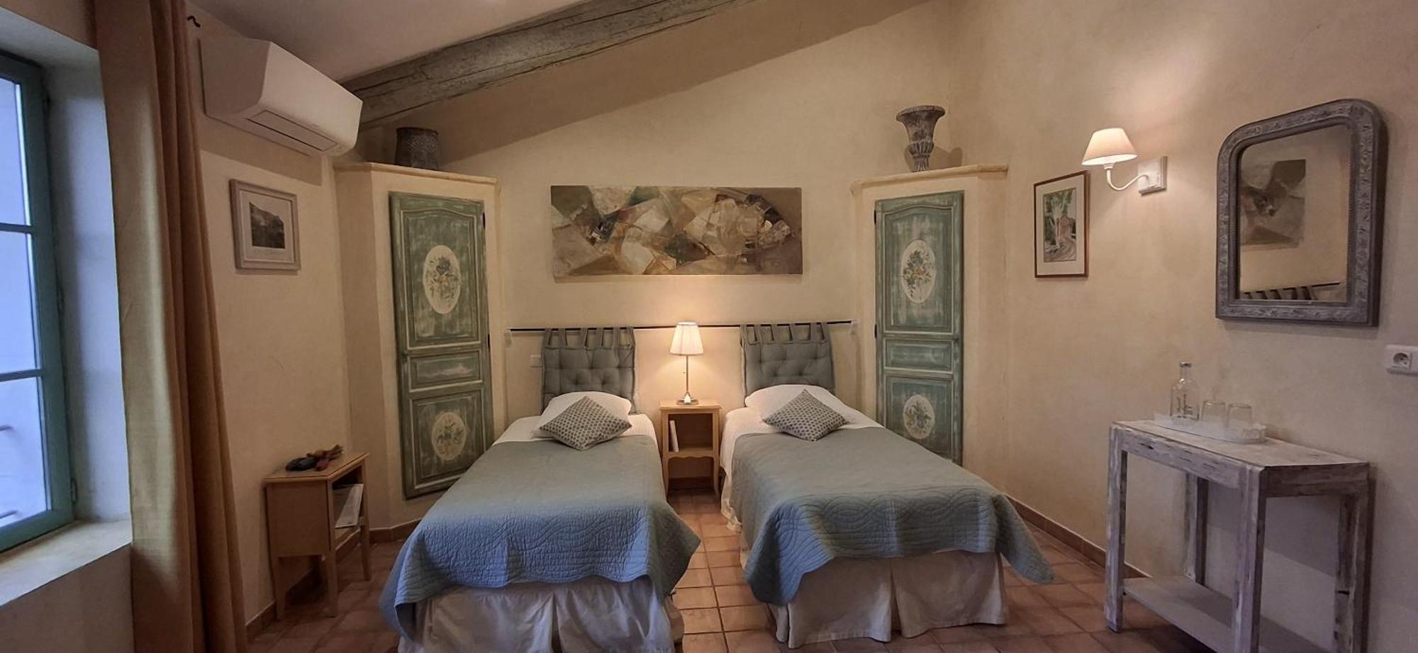 La Bastide Des Amouriers Caumont-sur-Durance Eksteriør bilde